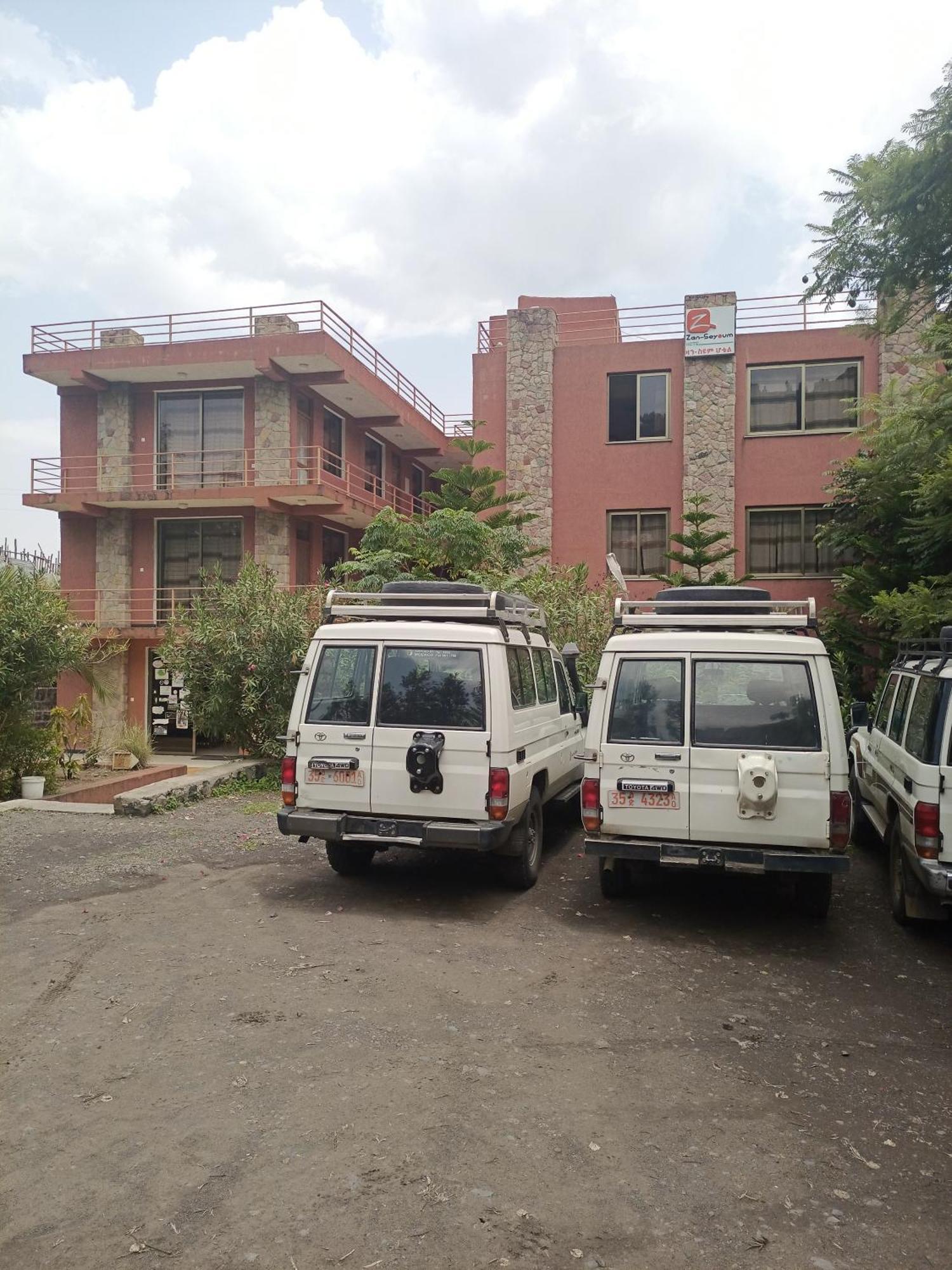 Zan-Seyoum Hotel - Lalibela Exterior photo
